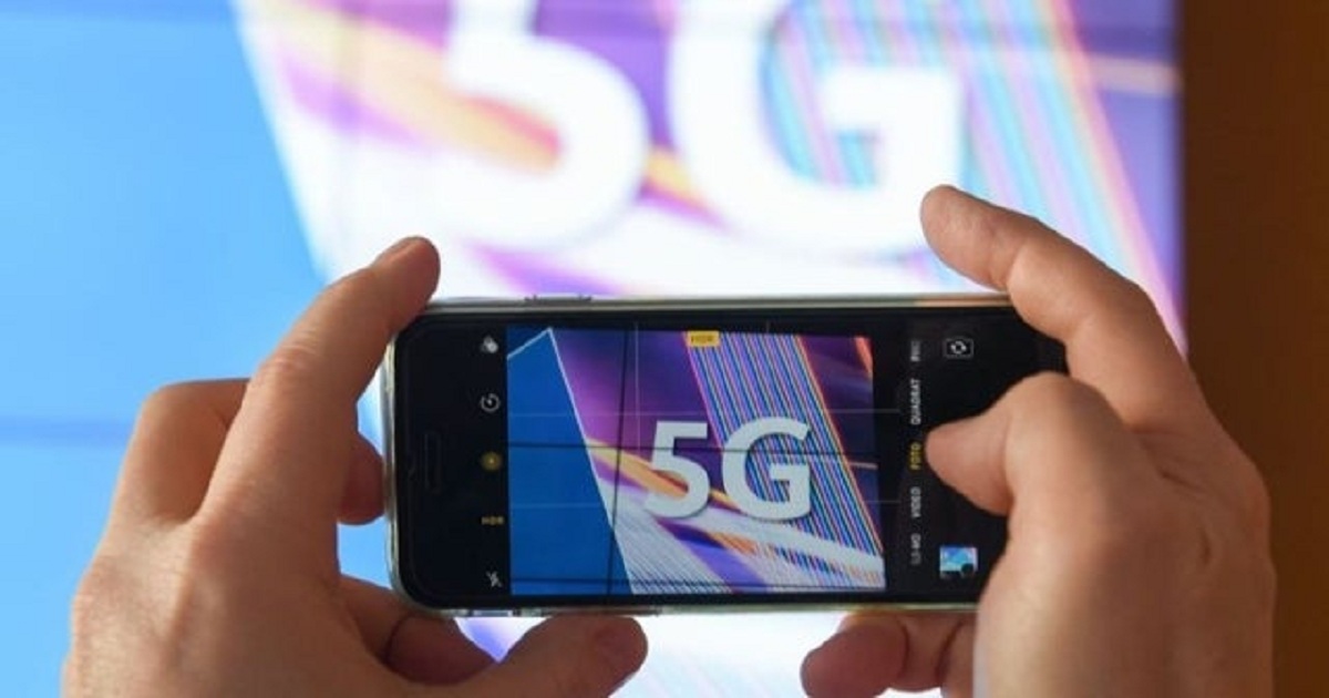 House passes bills to gain upper hand in race to 5G