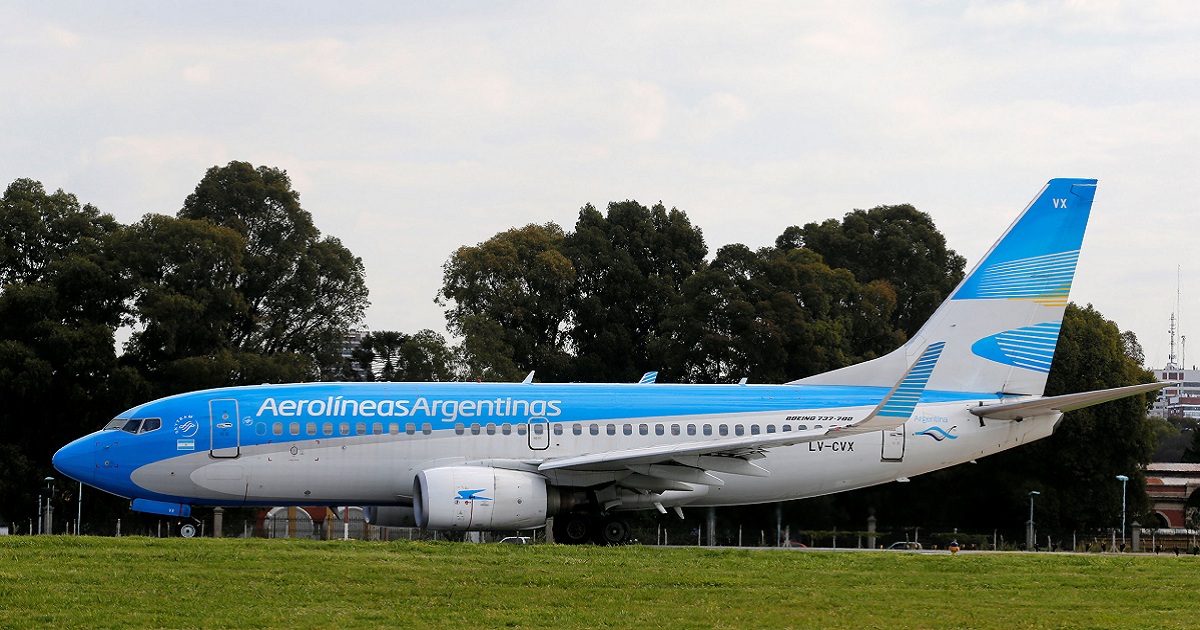 Argentina government-controlled airline cancels Wednesday flights due to strike