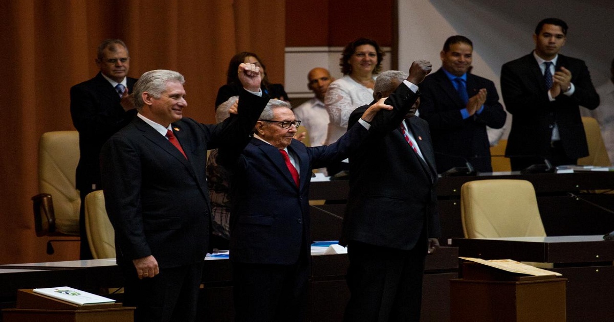 Castro says Cuba will not abandon Venezuela despite U.S. 'blackmail'